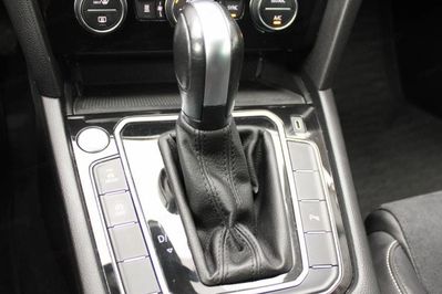 Volkswagen Passat 2.0 TDI R-Line DSG