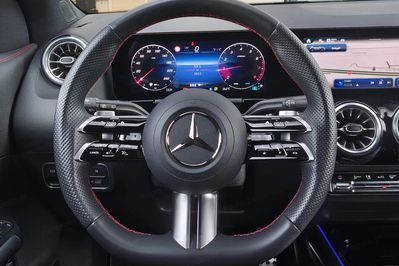 Mercedes GLA 200 mHEV AMG Line 7G-DCT