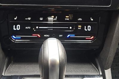 Volkswagen Passat 1.5TSI EVO Business DSG