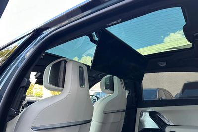 BMW Seria 7 M760e PHEV xDrive Individual Edition sport-aut