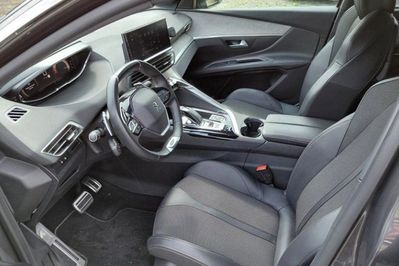 Peugeot 5008 2.0 BlueHDI GT S&S EAT8