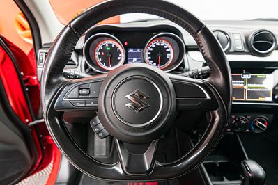 Suzuki Swift 1.2 Premium Plus