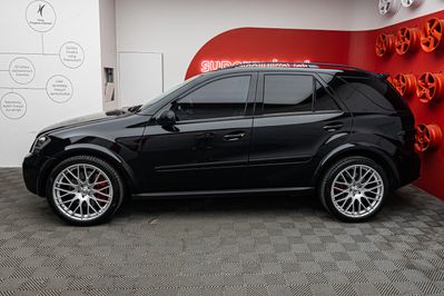 Mercedes ML 63 AMG 4Matic