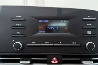 Hyundai Elantra 1.6 Modern CVT