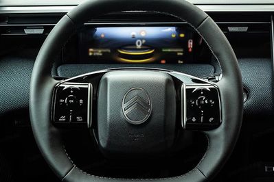 Citroen C5 Aircross Plus eDCT6 1.2 mHEV