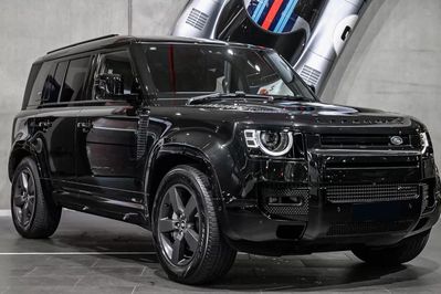 Land Rover Defender 110 D250 X-Dynamic HSE