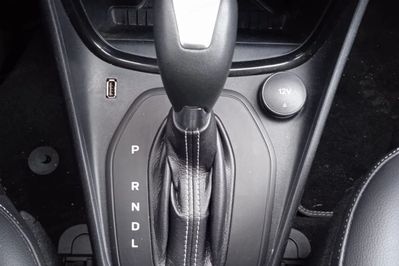 Ford Puma 1.0 EcoBoost mHEV Titanium X DCT