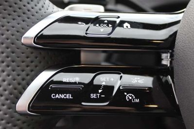 Mercedes Klasa E 220 d  4-Matic AMG