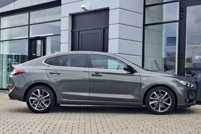 Hyundai i30 1.5 T-GDI Smart DCT