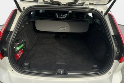 Volvo V60 B3 B R-Design aut