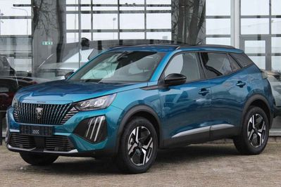 Peugeot 2008 Allure e-DCS 1.2 mHEV