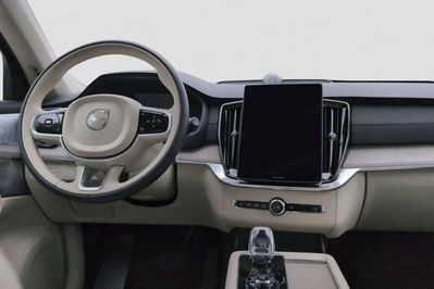 Volvo XC60 B5 AWD Ultra Dark