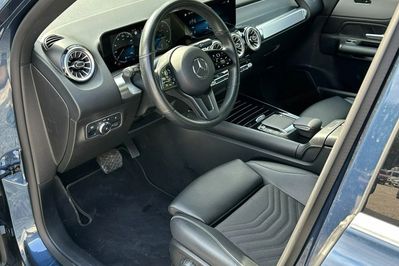 Mercedes GLB 200