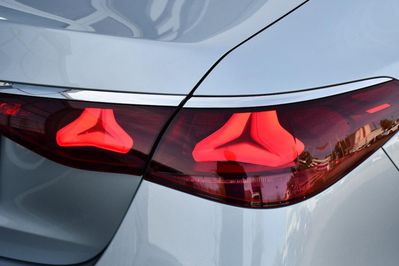 Mercedes Klasa E 220 d Avantgarde
