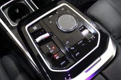 BMW Seria 7 740d xDrive M Sport