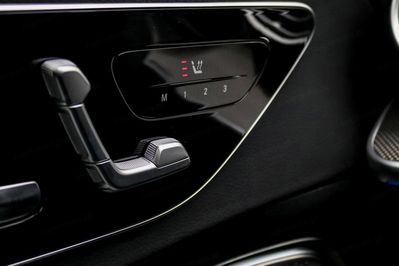 Mercedes Klasa C 220 d 4-Matic AMG