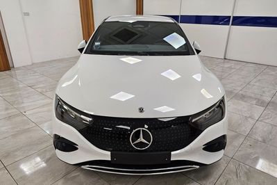 Mercedes EQE 350 4-Matic Electric Art