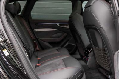 Audi A6 e-Hybrid quattro Avant