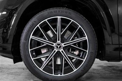 Mercedes GLB 220 4-Matic AMG Line