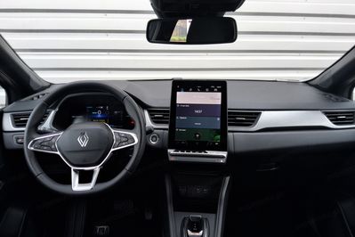 Renault Captur TECHNO 1.8 E-Tech Full Hybrid AT