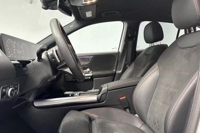 Mercedes GLA 200 AMG Line 7G-DCT