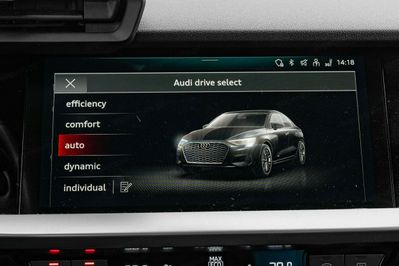 Audi A3 35 TFSI mHEV S tronic