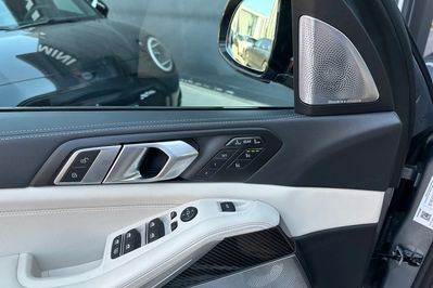 BMW X7 M60i xDrive