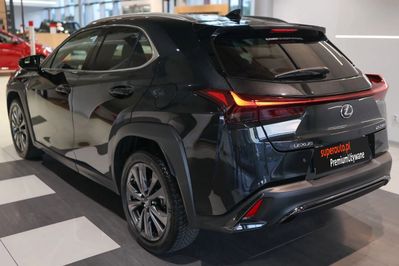 Lexus UX 250h F Sport Design 2WD