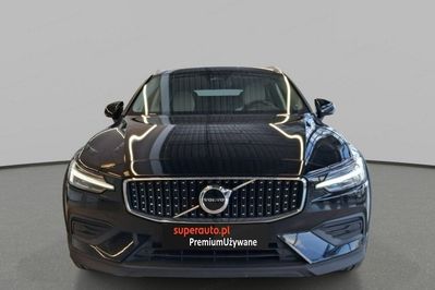 Volvo V60 CC Core B4 D AWD aut