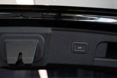Hongqi HS3 1.5T FWD
