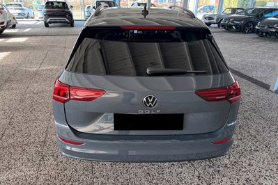Volkswagen Golf VIII 2.0 TDI Life Plus