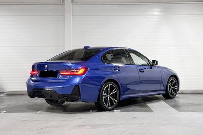 BMW Seria 3 330i xDrive M Sport