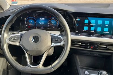 Volkswagen Golf VIII 2.0 TDI Life