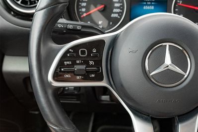 Mercedes T klasa T180d Progressive AT