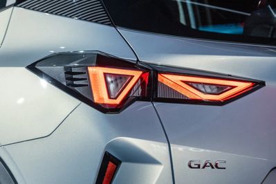 Gac Emzoom Luxury 1.5T DCT