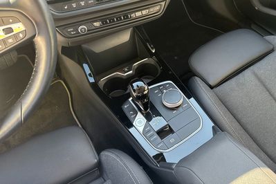 BMW Seria 1 118i Sport Line