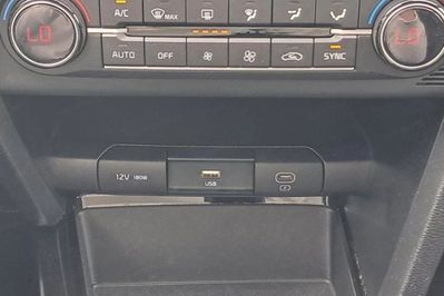 Kia Ceed 1.5 T-GDI M DCT