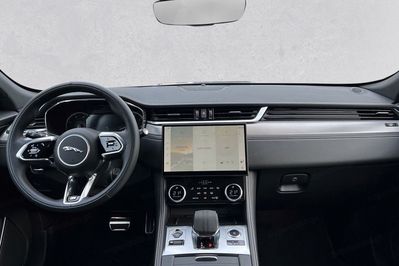 Jaguar F-Pace 2.0 P250 AWD R-Dynamic SE