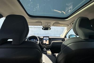 Volvo XC60 B5 B AWD Plus Dark aut
