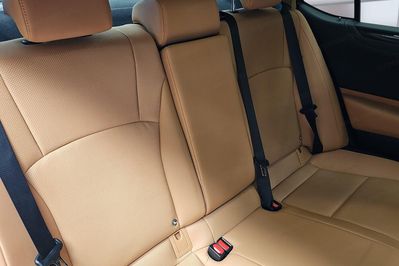 Lexus ES 300H Business Edition