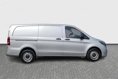 Mercedes Vito Długi