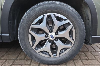 Subaru Forester 2.0i-L  Lineartronic