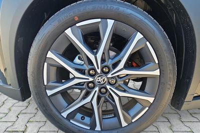 Toyota Aygo X 1.5 Hybrid Style e-CVT