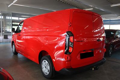 Ford Transit Custom 320 L2H1 Trend A8
