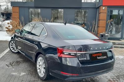Skoda Superb 2.0 TSI Style DSG