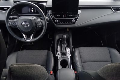 Toyota Corolla 1.8 Hybrid Style