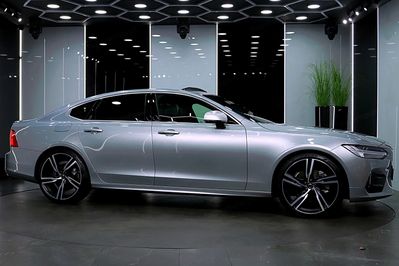 Volvo S90 B4 B R-Design