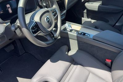 Volvo XC60 B5 B AWD Plus Bright