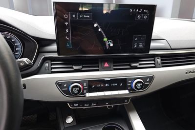 Audi A4 40 TFSI Advanced