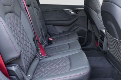 Audi Q7 SQ7 TFSI quattro